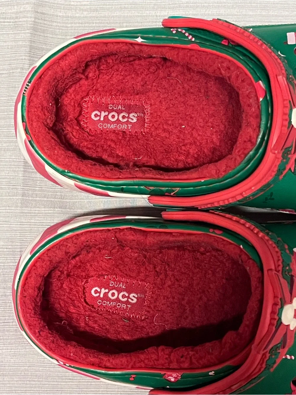 Disney Crocs Classic Lined Christmas Minnie Mickey Mouse Holiday Clogs Kids 13
